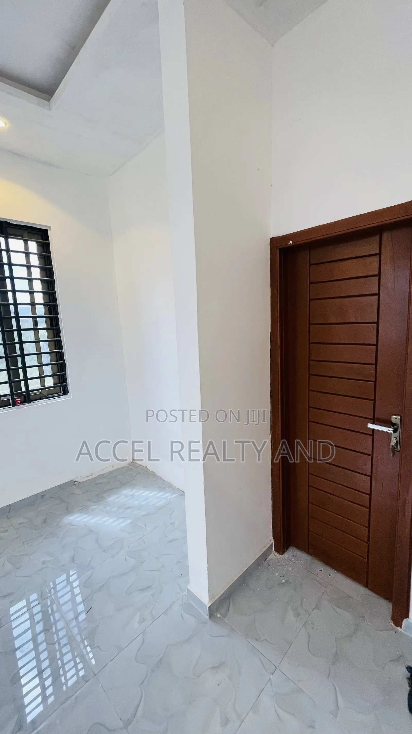 3bdrm House in Accel Realty, Market for rent