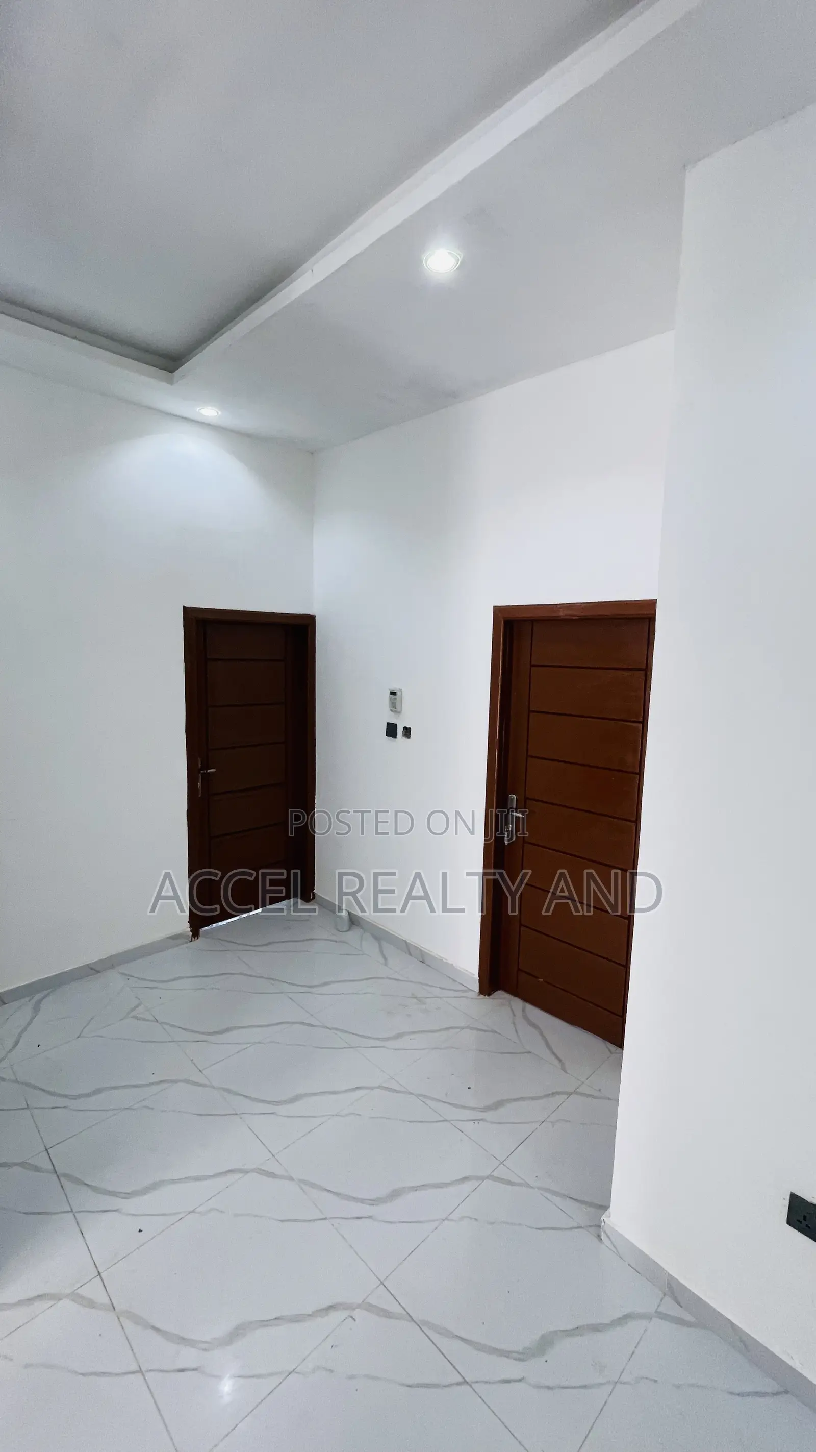 3bdrm House in Accel Realty, Market for rent