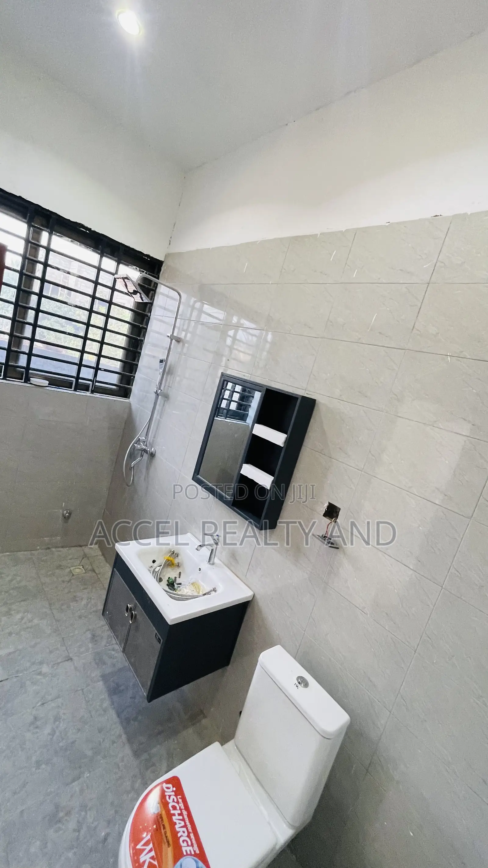 3bdrm House in Accel Realty, Market for rent