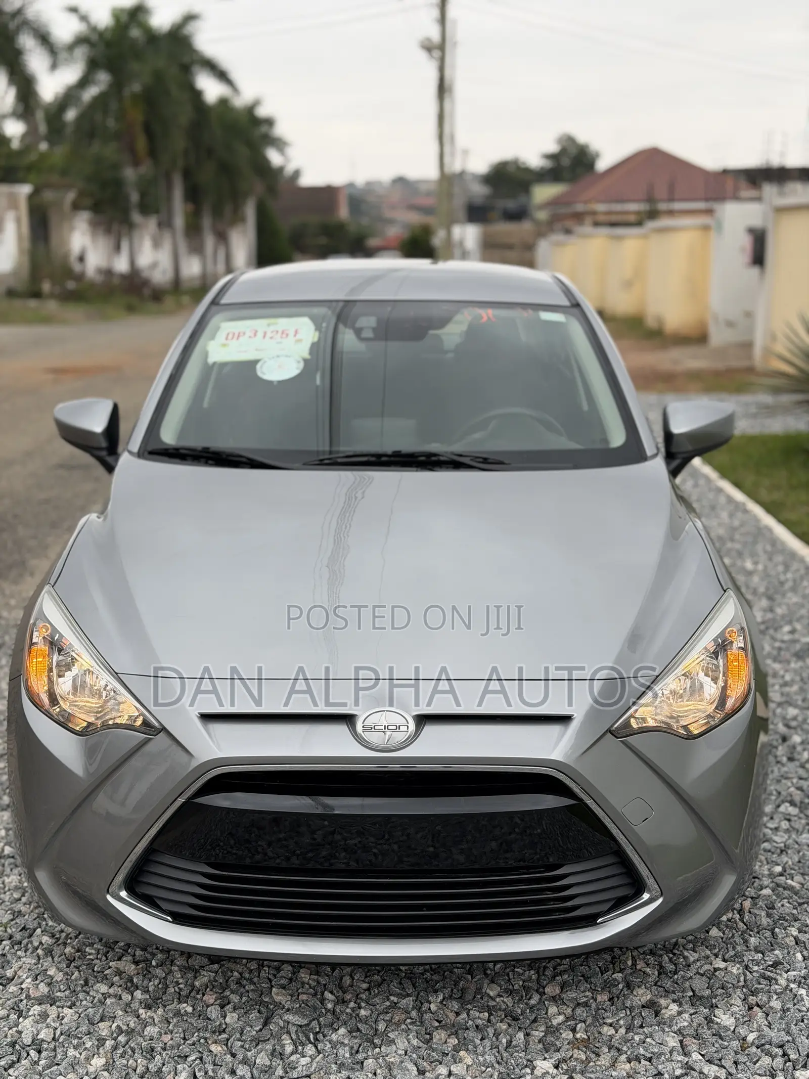 Scion iA Base 2016