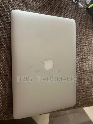 Laptop Apple MacBook Air 8GB Intel Core i5 HDD+SSD 512GB