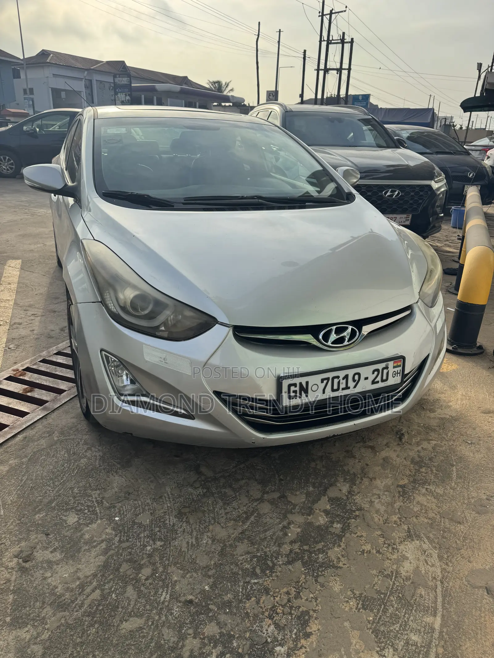Hyundai Elantra Limited 4dr Sedan (1.8L 4cyl 6A) 2014 Gray