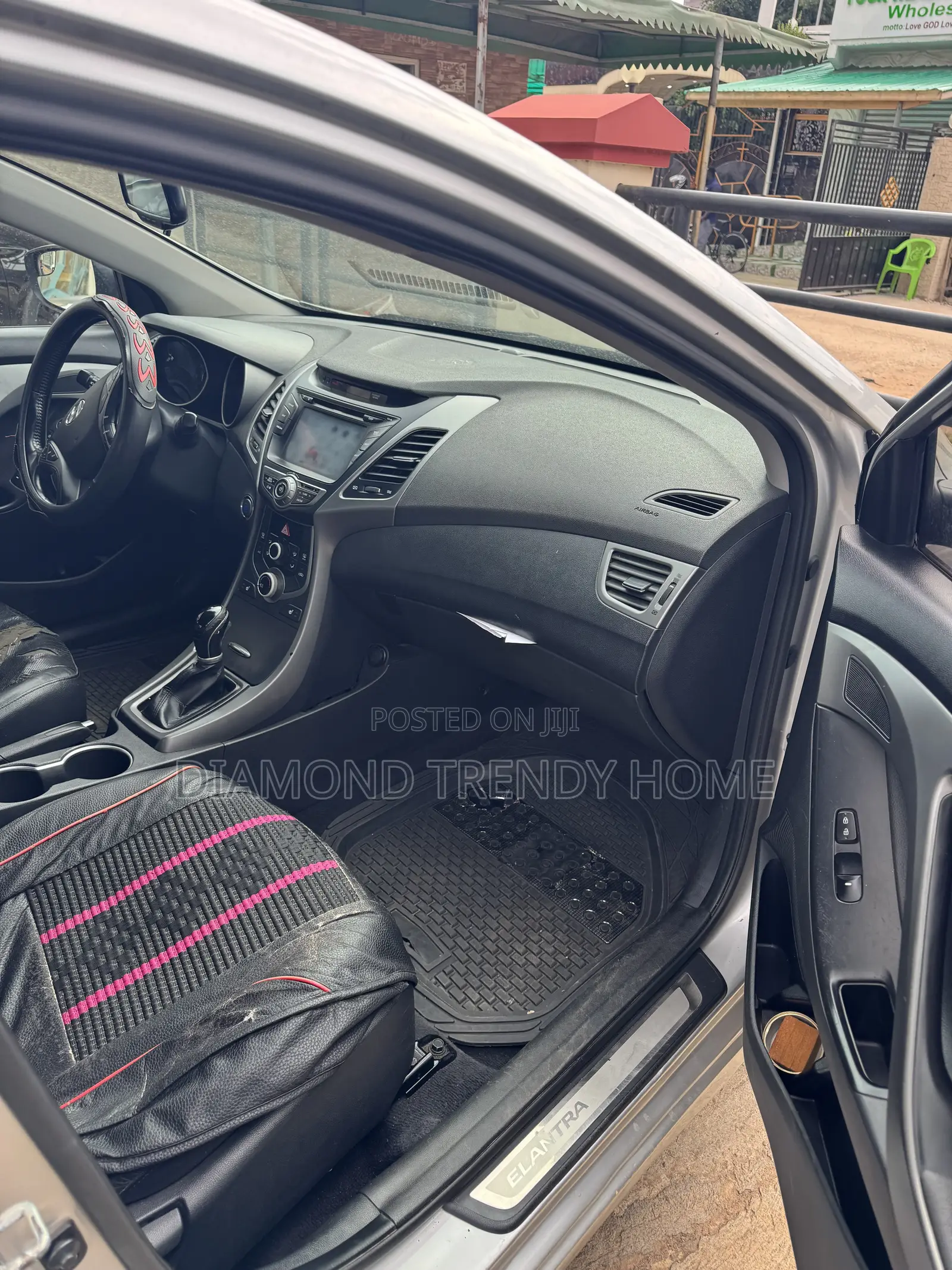 Hyundai Elantra Limited 4dr Sedan (1.8L 4cyl 6A) 2014 Gray
