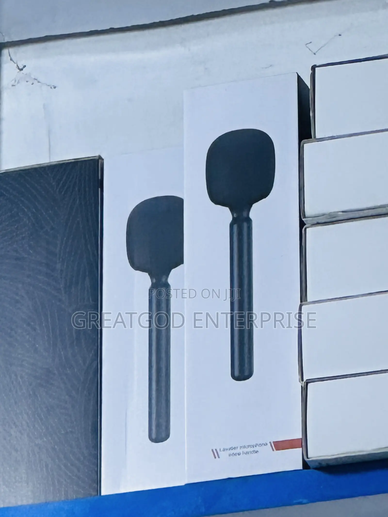 Lavalier Microphone Interview Handle / Wireless Mic Stick
