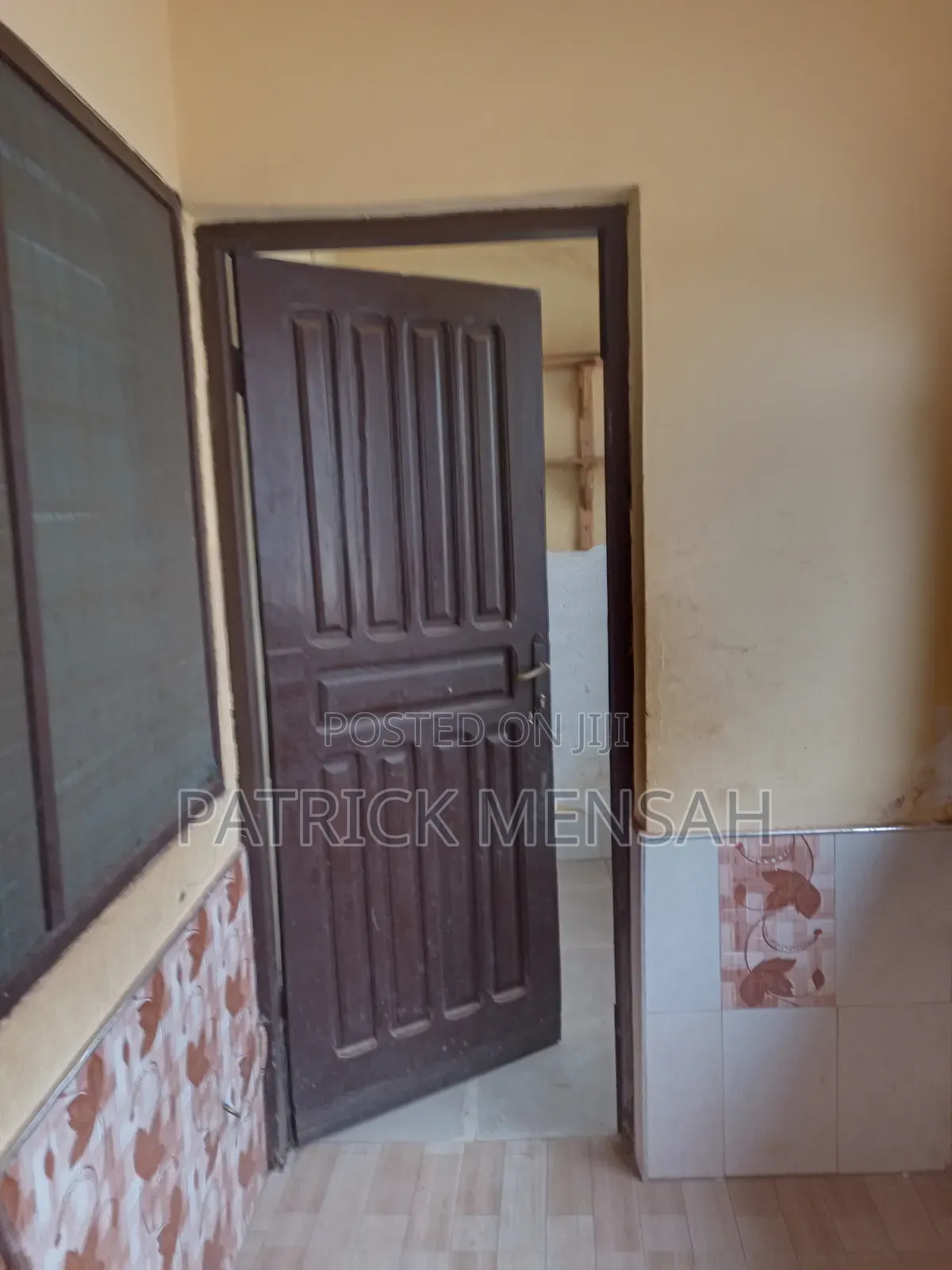 1bdrm House in Aneeja Hospital, Ola Achool Area for rent