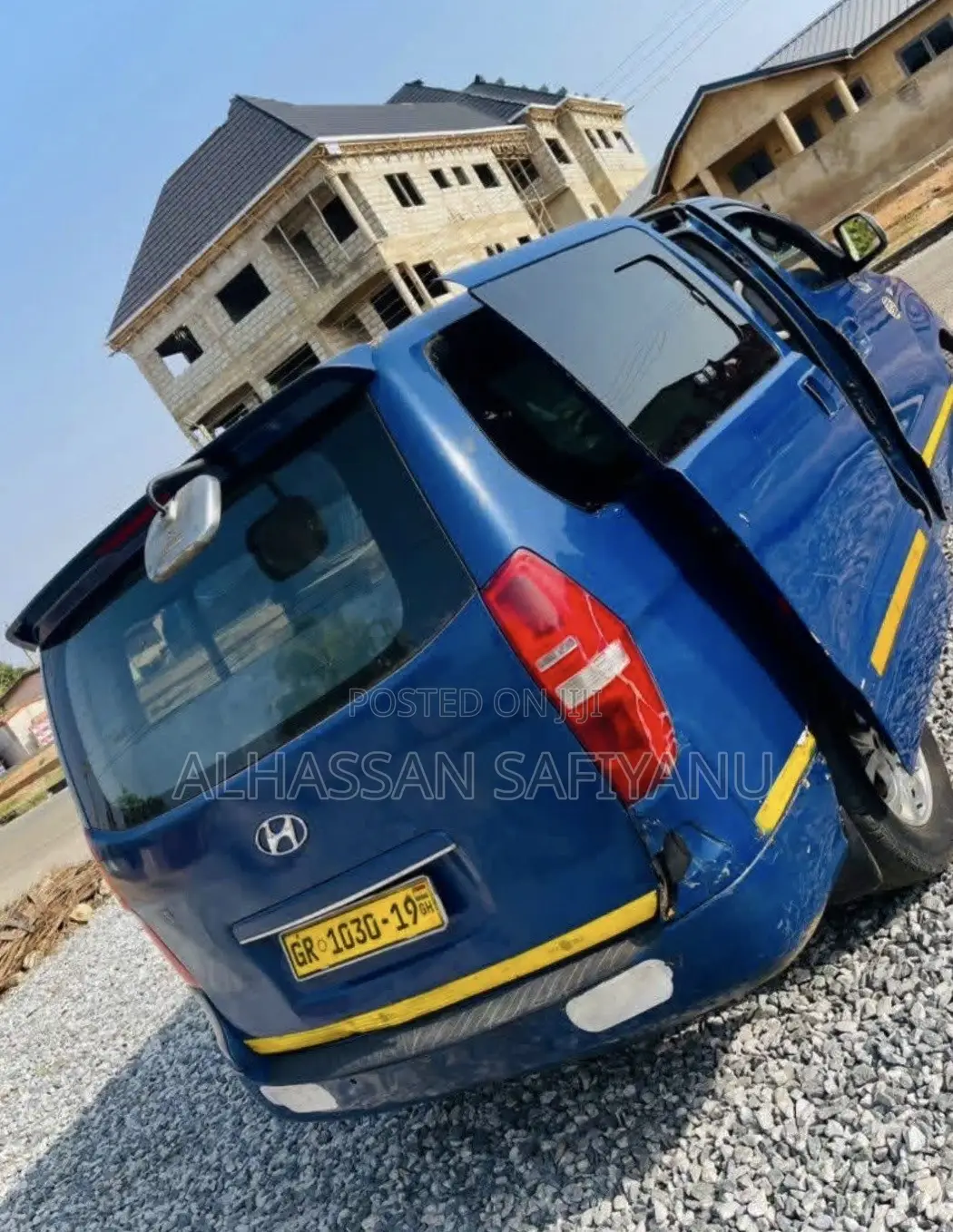 Hyundai Starex 2010 Blue