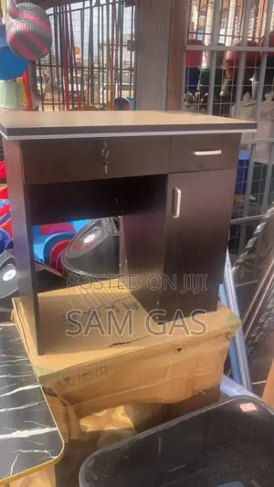 Computer Desk / Office Table