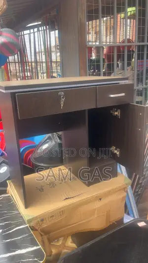 Computer Desk / Office Table