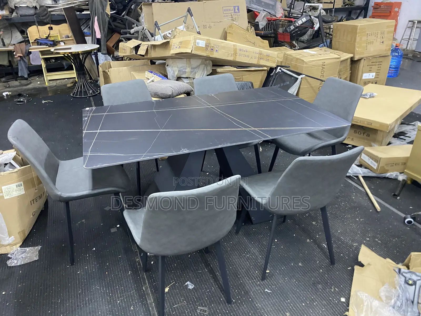 Dining Table  +6 Chairs  ( Marble )