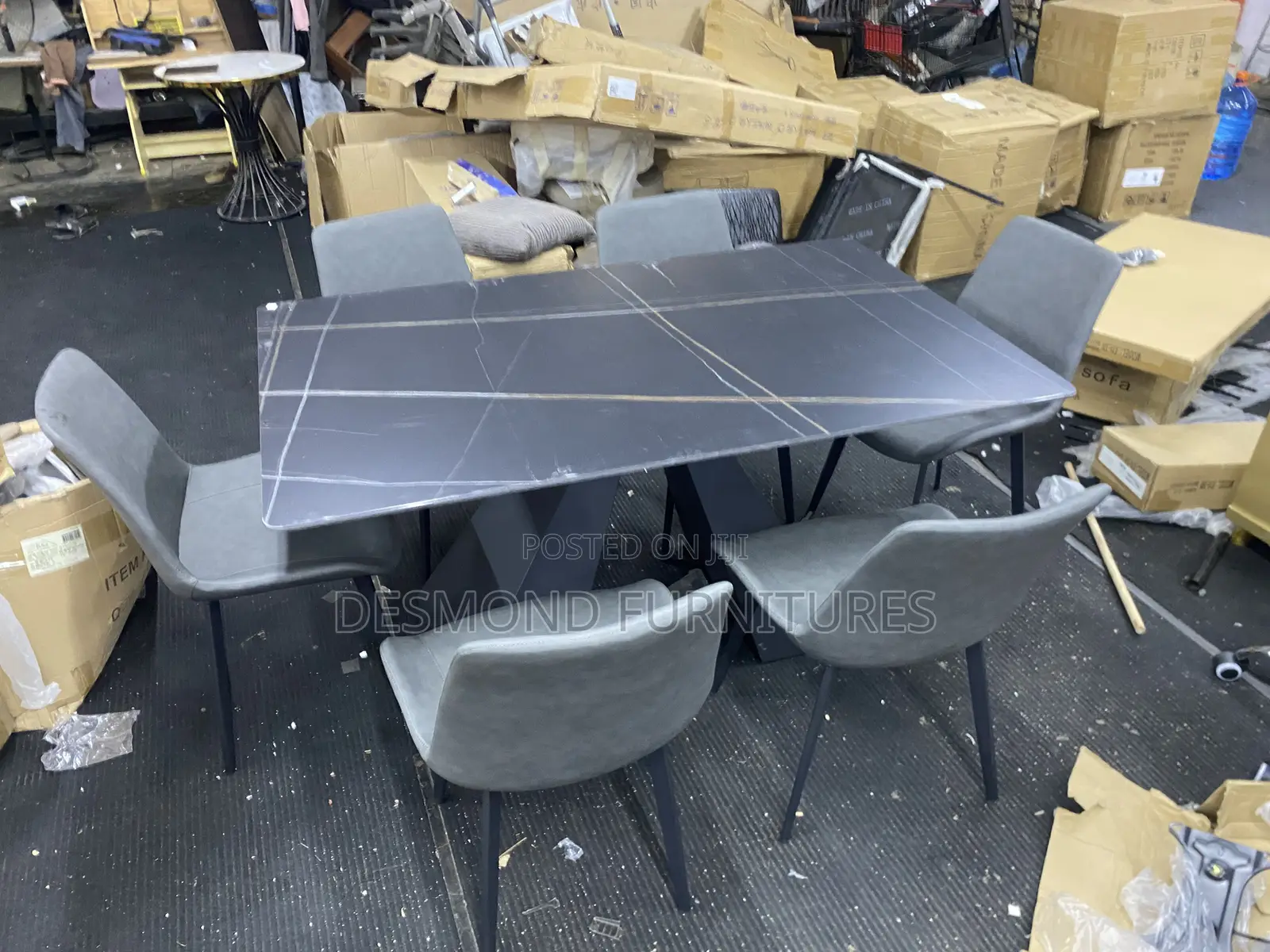 Dining Table  +6 Chairs  ( Marble )