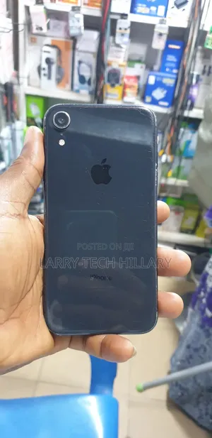 Apple iPhone XR 64 GB Black