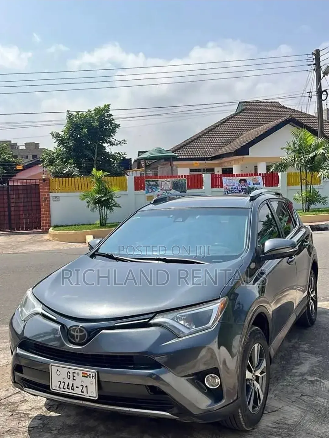 Toyota Rav4 XLE AWD