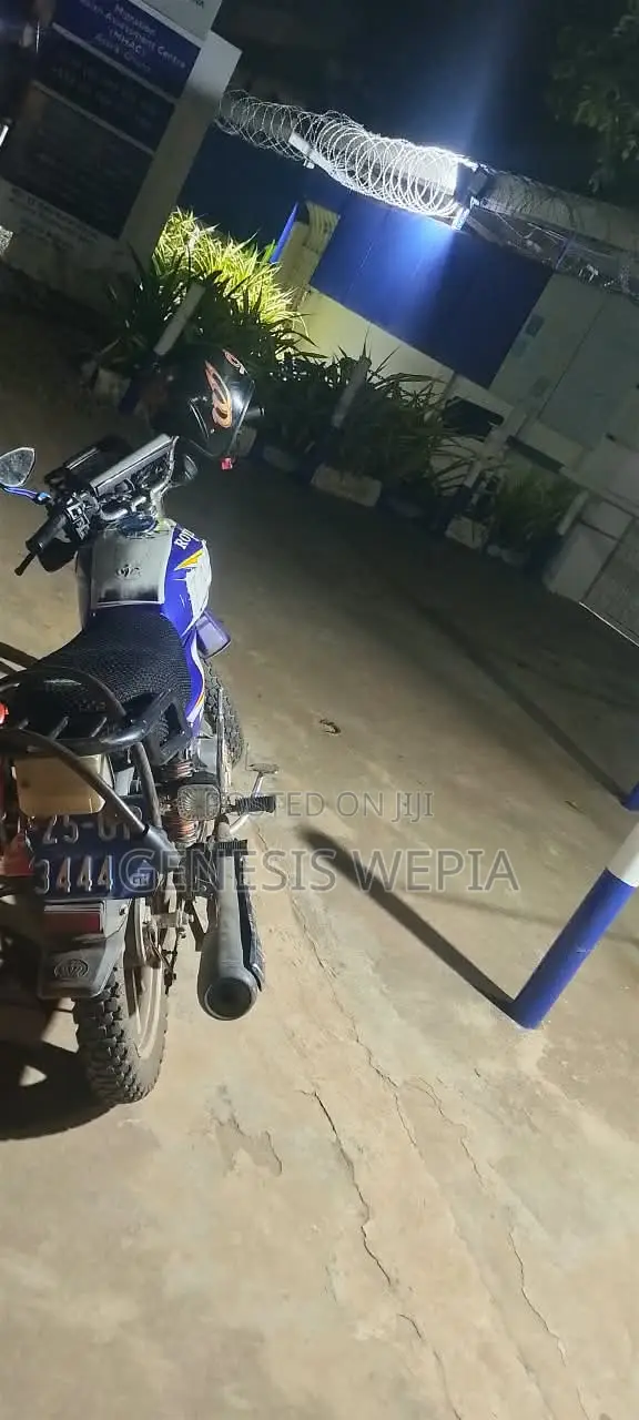 Royal Motorcycle 2025 Blue