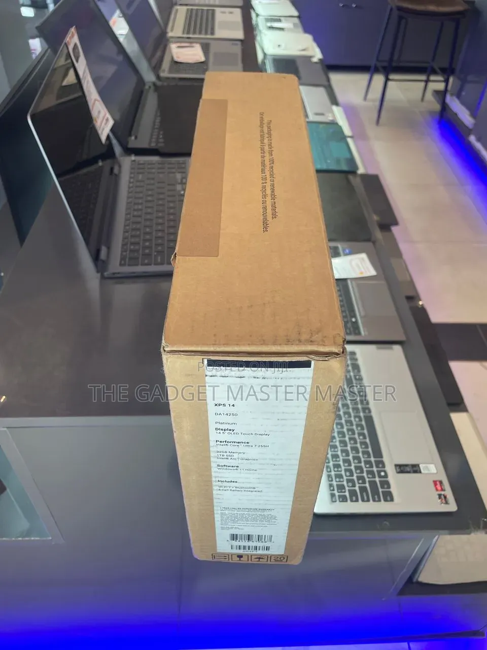 New Laptop Dell XPS 14 (L421X) 32GB Intel Core Ultra 7 SSD 1T