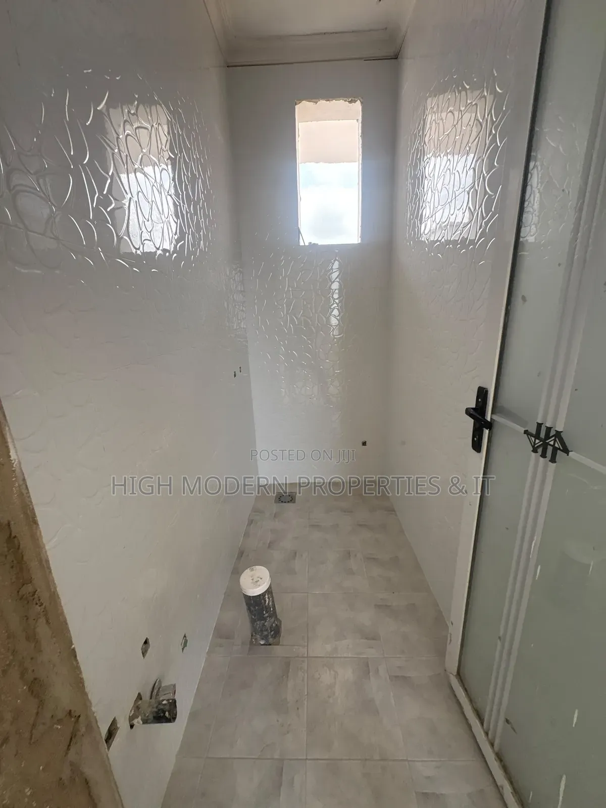 1bdrm Apartment in Tse Addo, Accra Metropolitan for rent