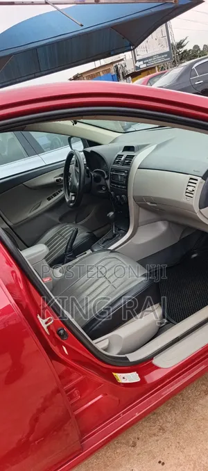 Toyota Corolla LE 4dr Sedan (1.8L 4cyl 4A) 2013 Red