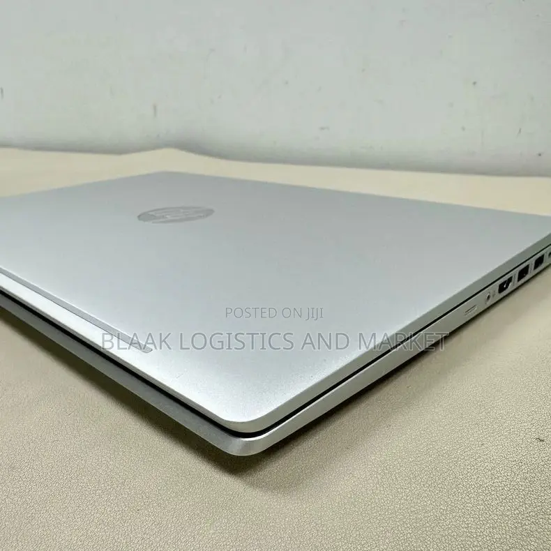 Laptop HP ProBook 445 G9 8GB AMD Ryzen 5 SSD 256GB