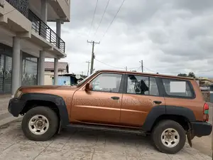 Hyundai Getz 2010 Orange
