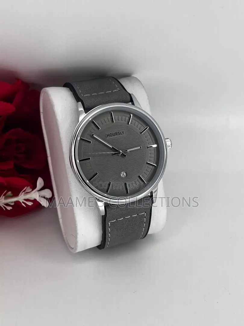 Hourly Classic Men’s Watch – Stylish Leather Strap  (Comes With a Box)