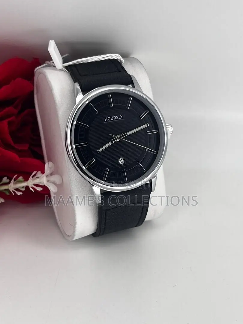 Hourly Classic Men’s Watch – Stylish Leather Strap  (Comes With a Box)