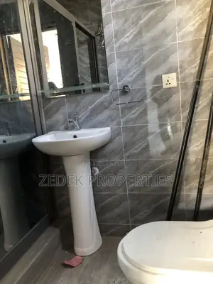 2bdrm Apartment in Kwabenya Acp Road, Ashomang Estate for rent