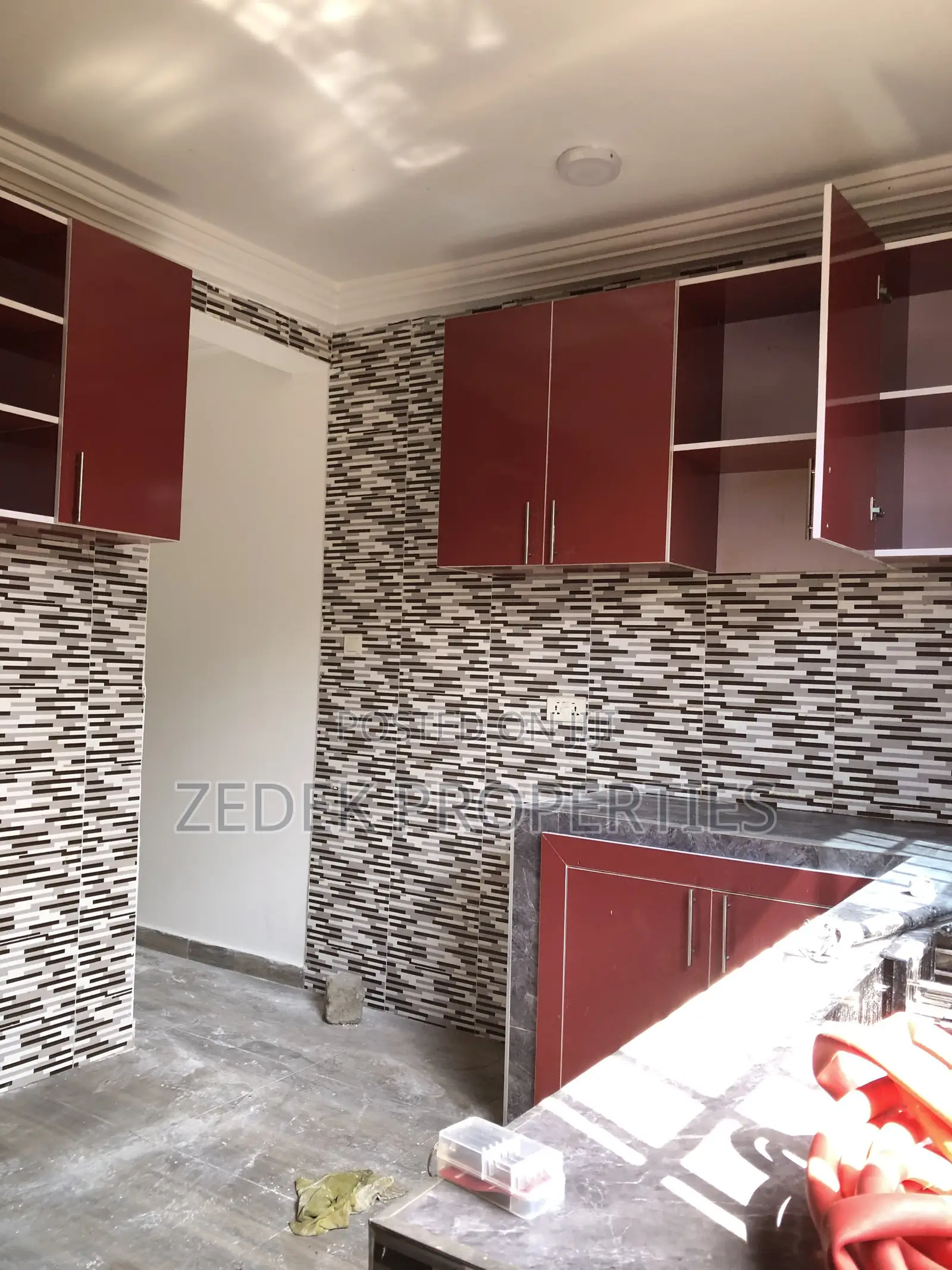 2bdrm Apartment in Kwabenya Acp Road, Ashomang Estate for rent