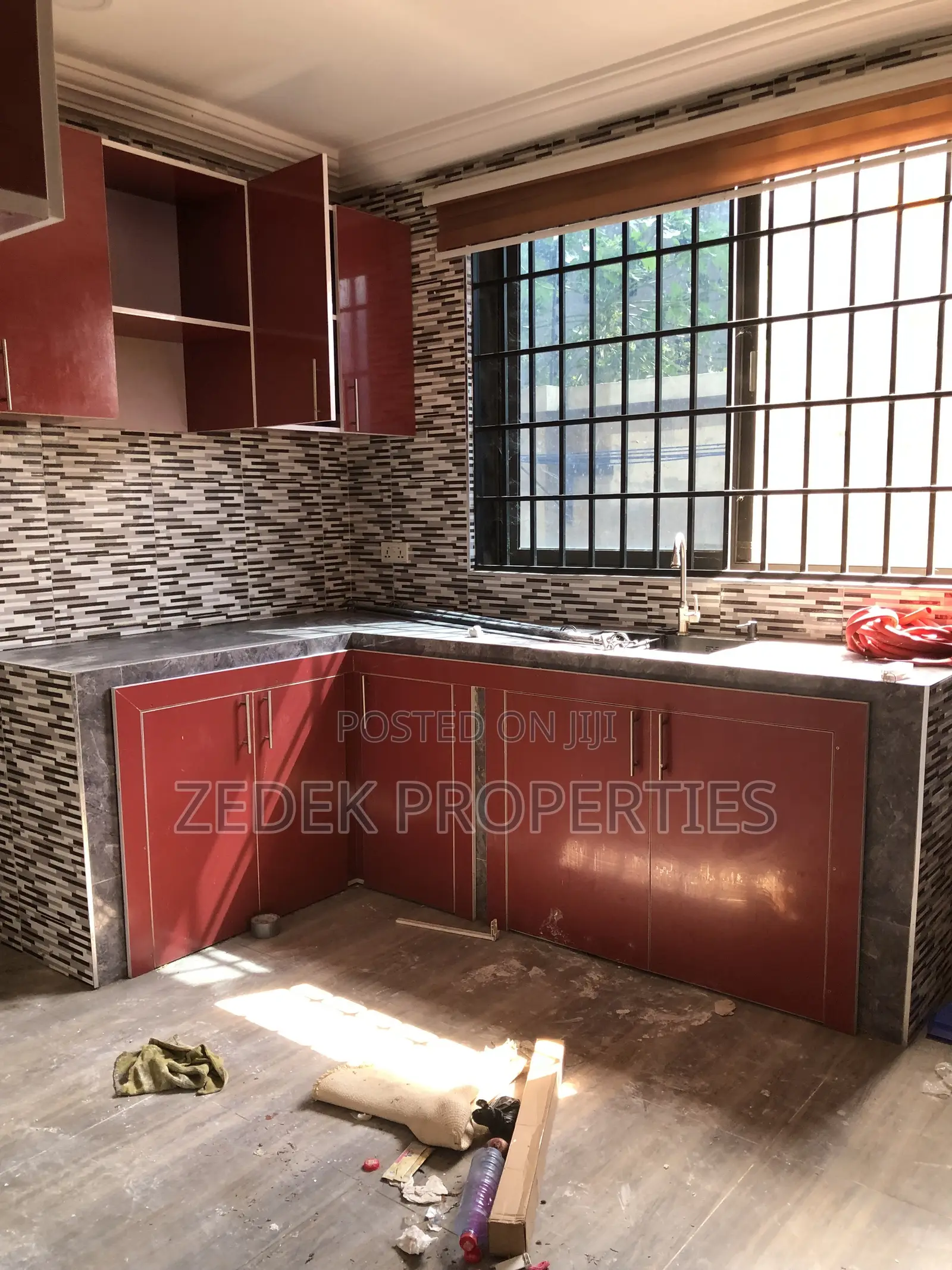 2bdrm Apartment in Kwabenya Acp Road, Ashomang Estate for rent