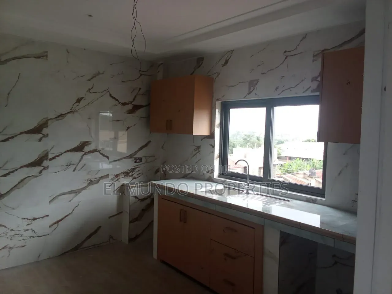 2bdrm Apartment in Abuakwa Maakro, Kumasi Metropolitan for rent