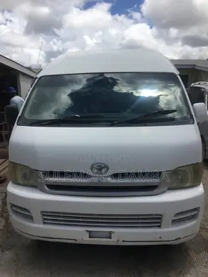 Toyota HiAce 2006