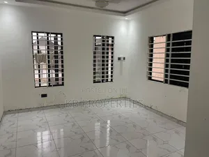 3bdrm House in Kb Properties, Lashibi for sale