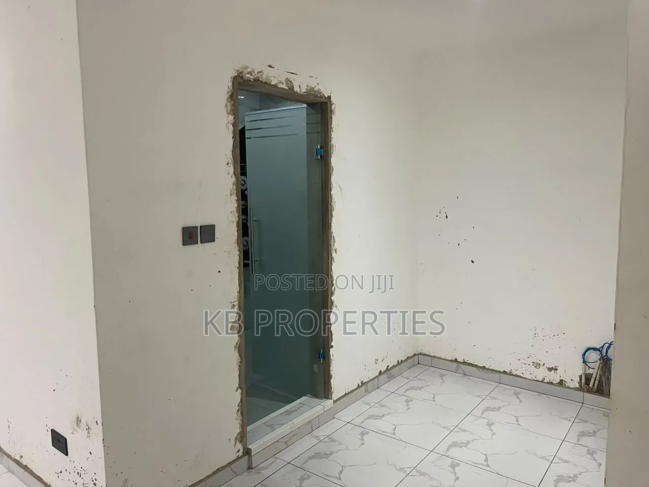 3bdrm House in Kb Properties, Lashibi for sale