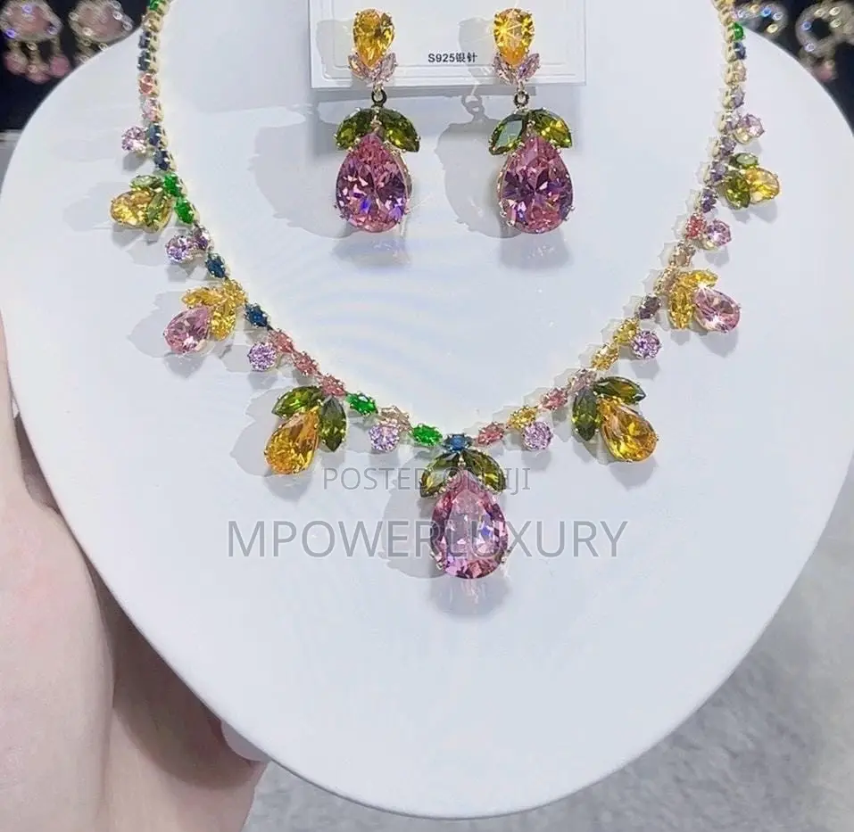 Queen Diva Bridal Sets