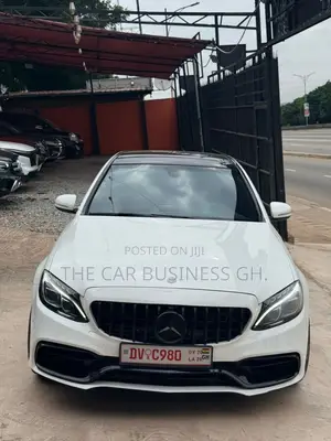 Mercedes-Benz C300 Sport Sedan RWD (2.0L 4cyl 7A) 2016 White