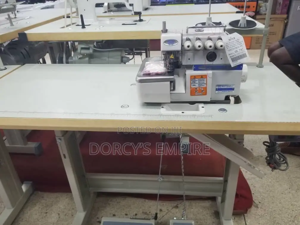 Butterfly Knitting/Overlock Machine
