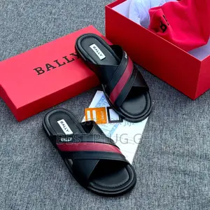 Man Palm Slippers