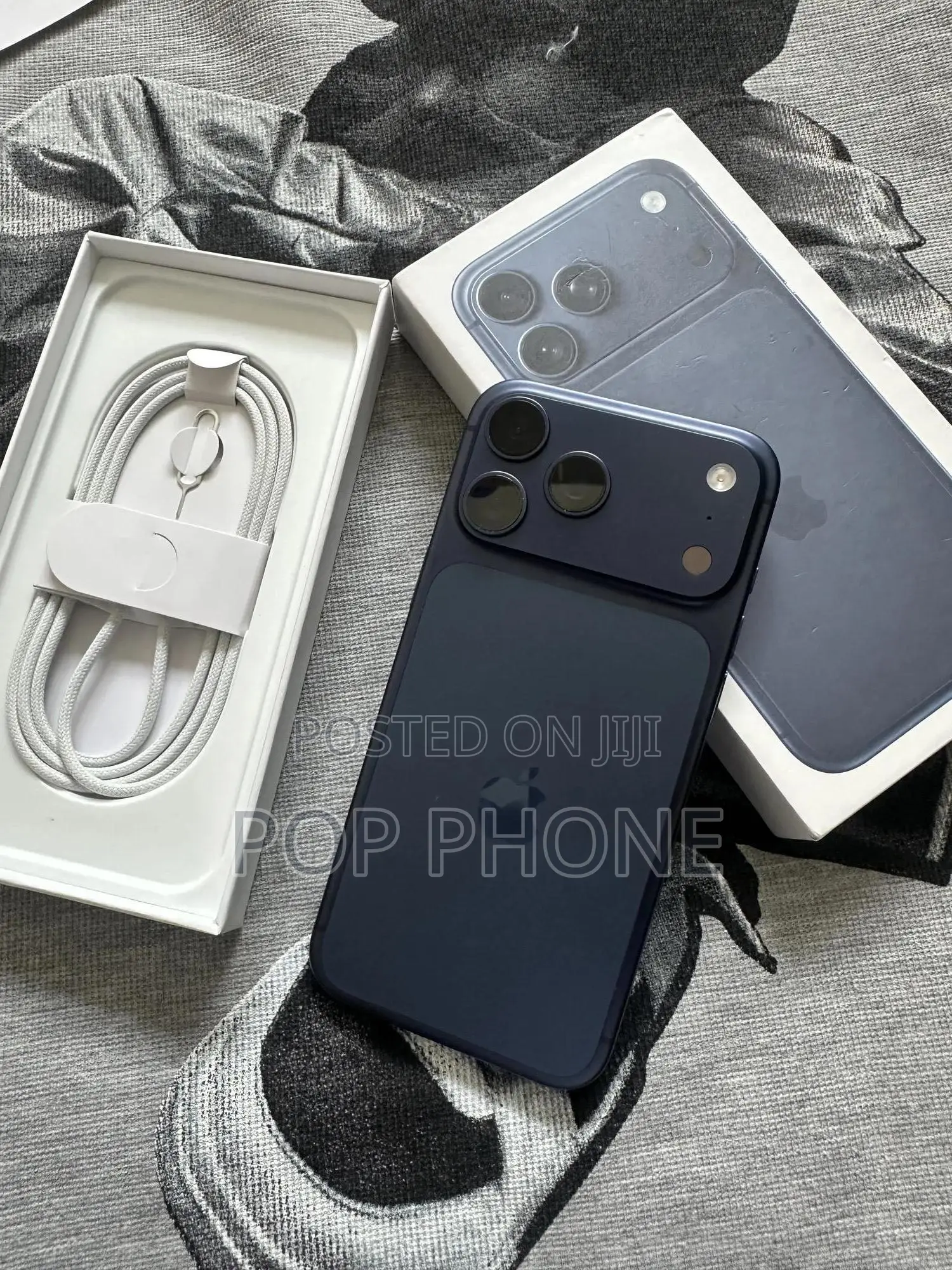 Apple iPhone 17 Pro Max 256 GB Blue