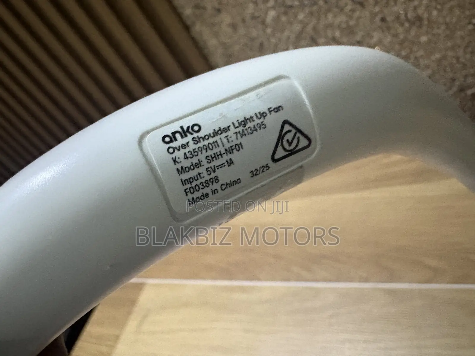 Anko Portable Rechargeable Neck Fan