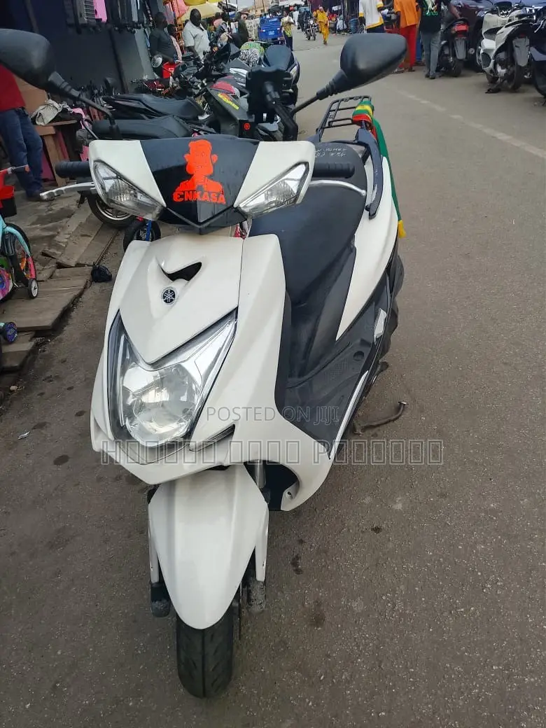 New Yamaha 2024 White