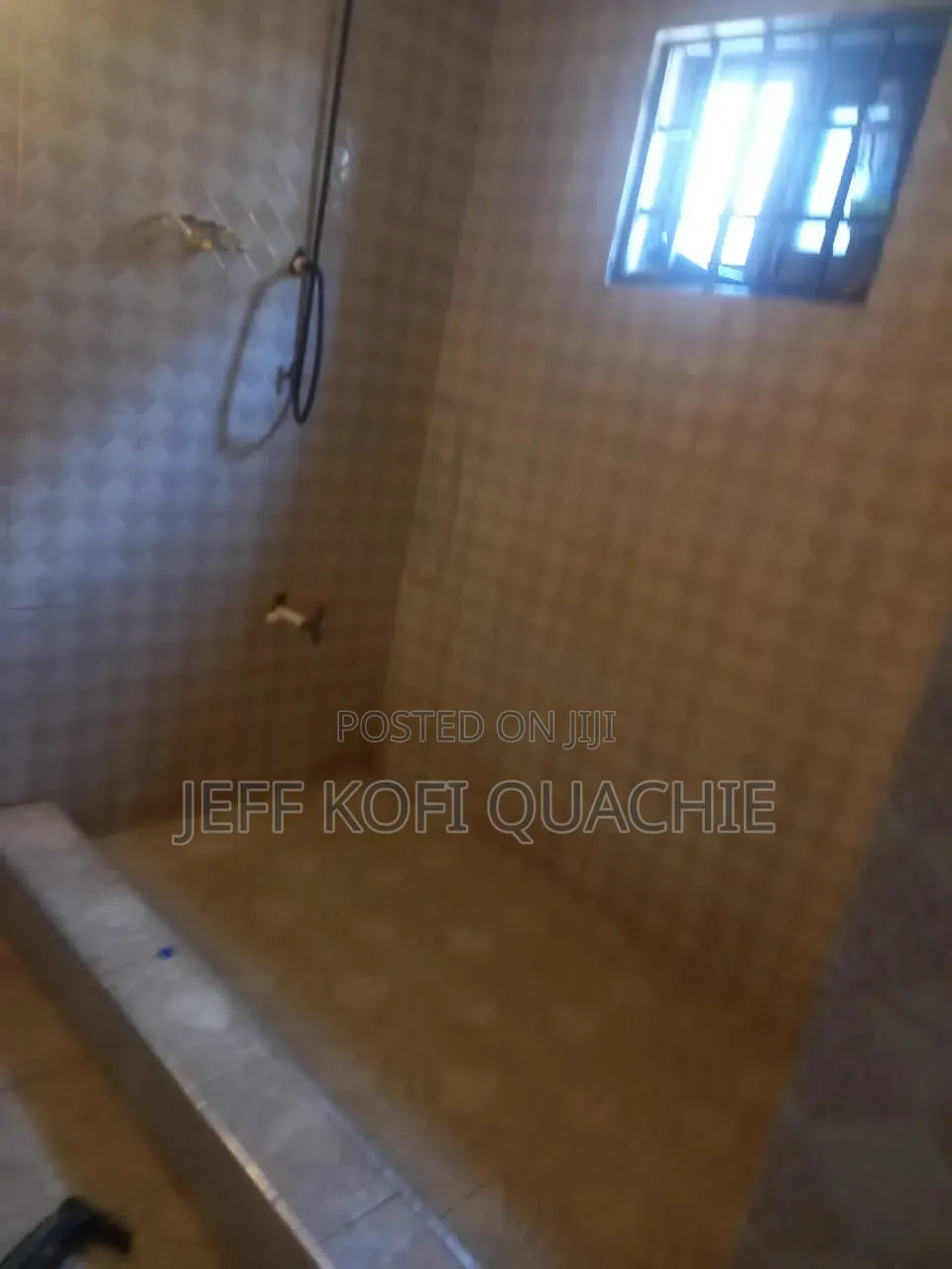 1bdrm Apartment in Quachie Estate, Methodist Church Area for rent