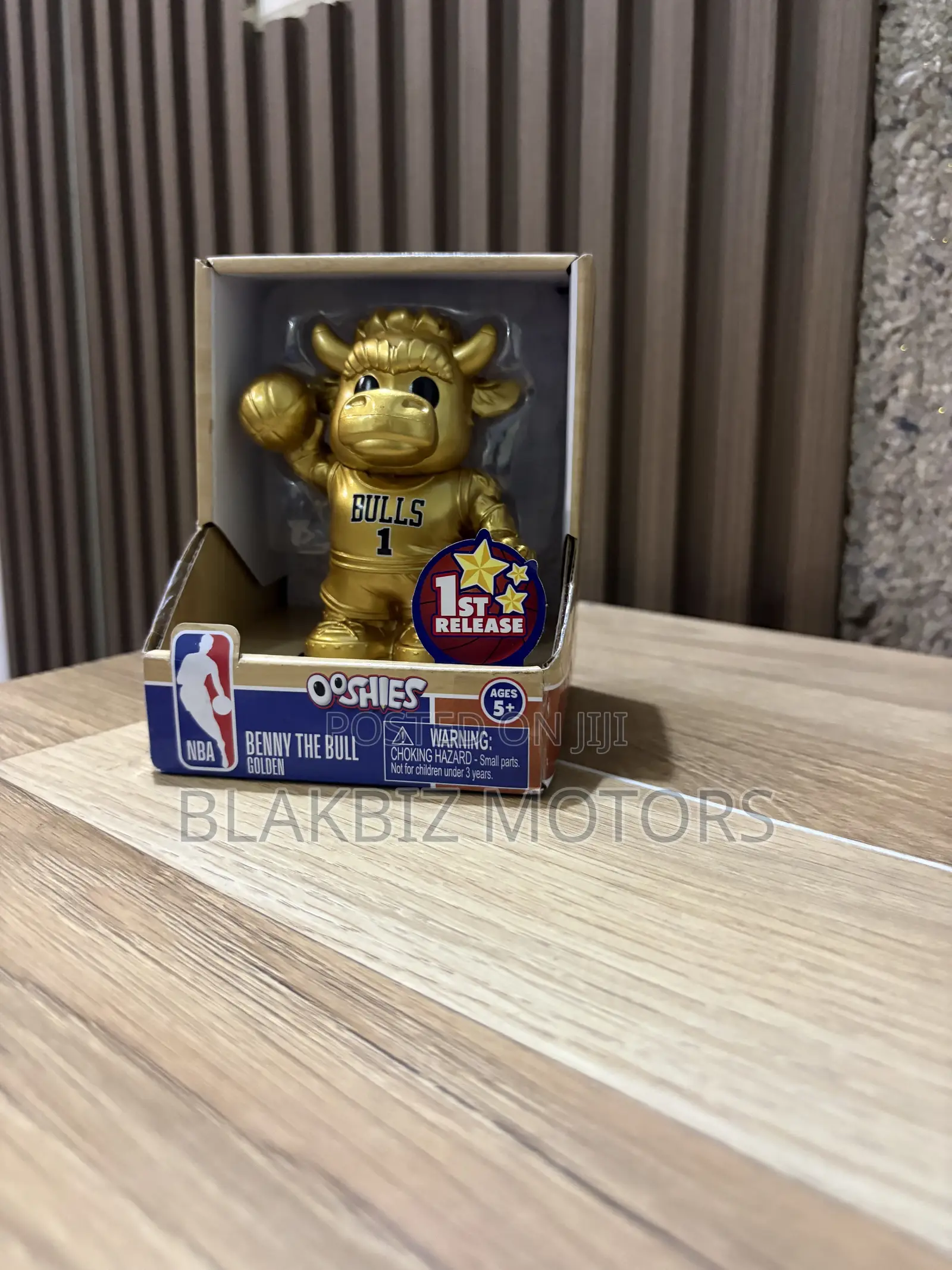 NBA Ooshies Benny the Bull Golden Vinyl Figure