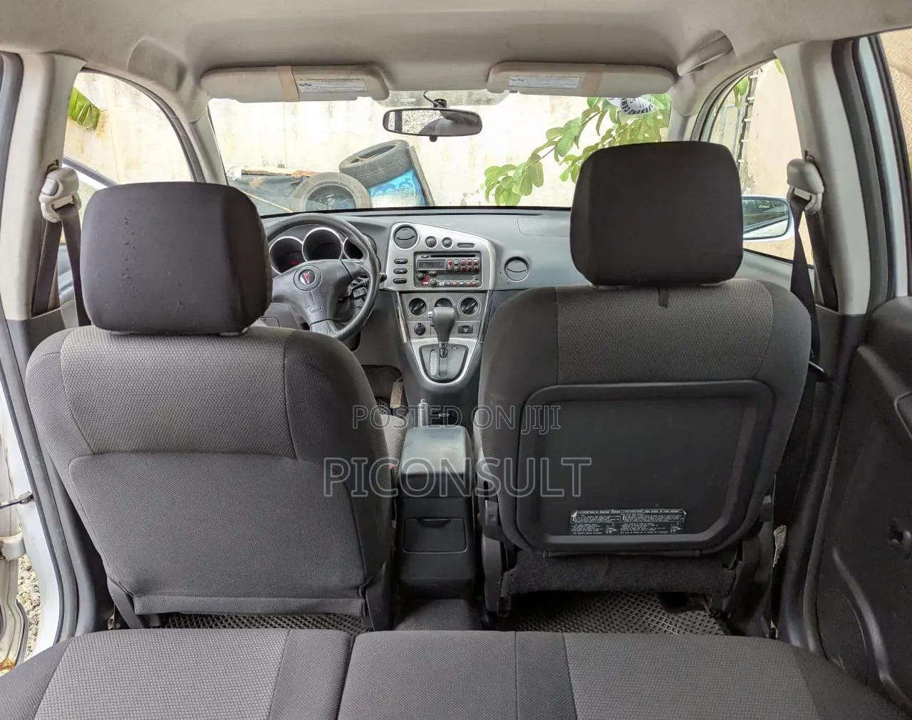 Pontiac Vibe 2008 Off white
