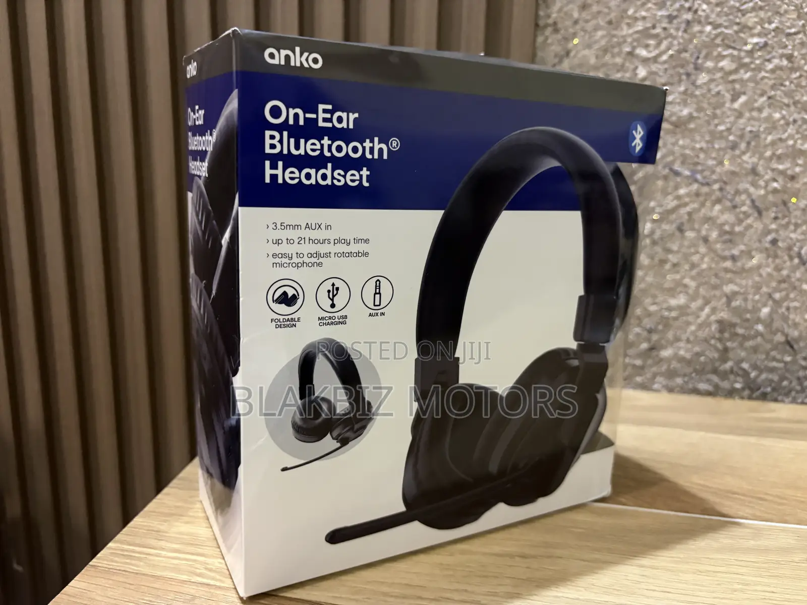 On-Ear Bluetooth Headset