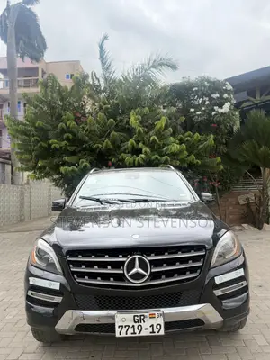 Mercedes-Benz M Class ML350 4MATIC 4dr SUV AWD (3.5L 6cyl 7A) 2014