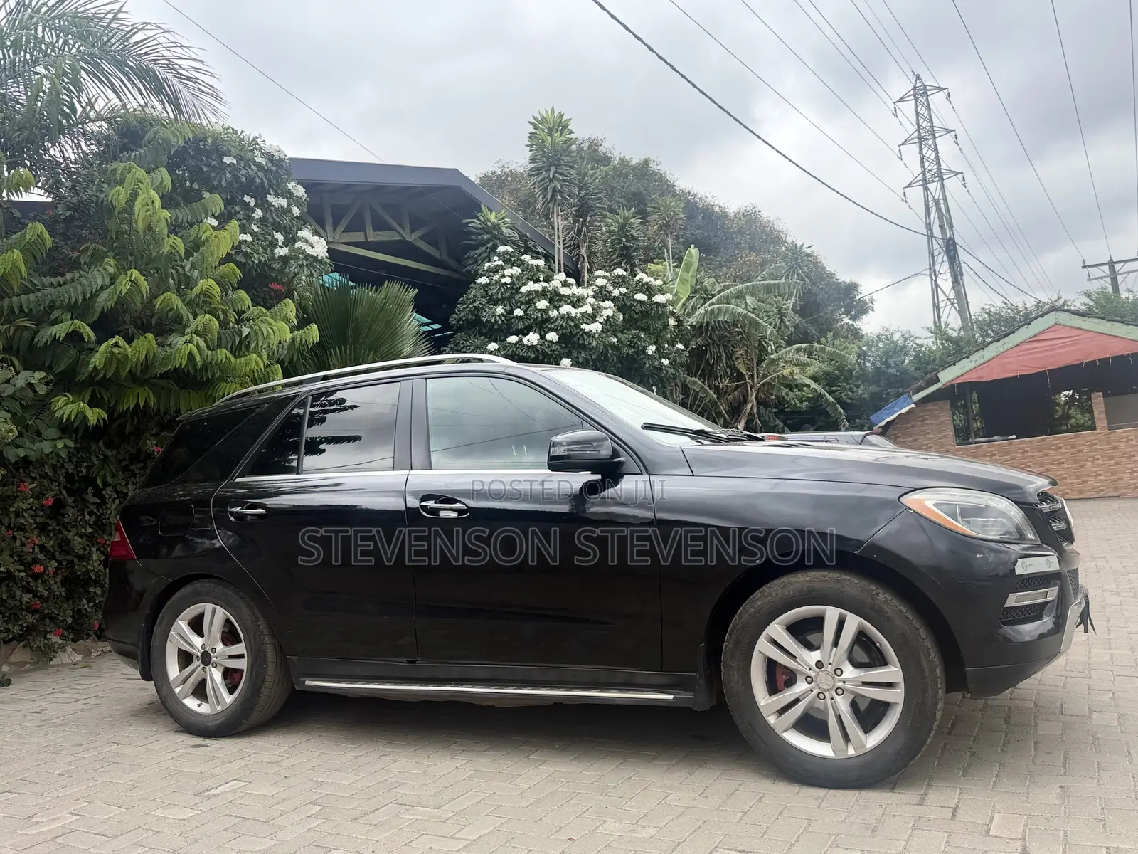 Mercedes-Benz M Class ML350 4MATIC 4dr SUV AWD (3.5L 6cyl 7A) 2014