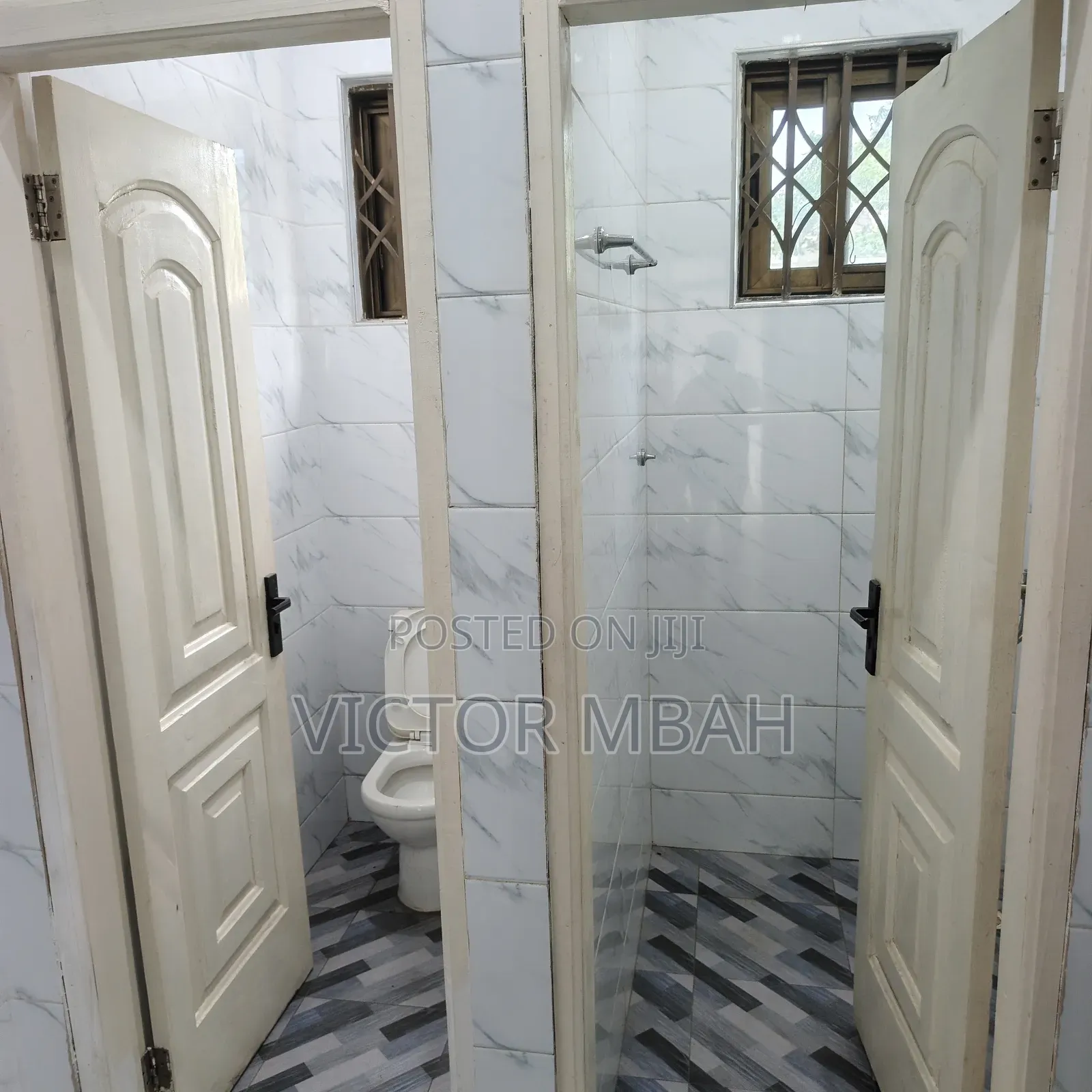 4bdrm Bungalow in Community 25 Tema for rent