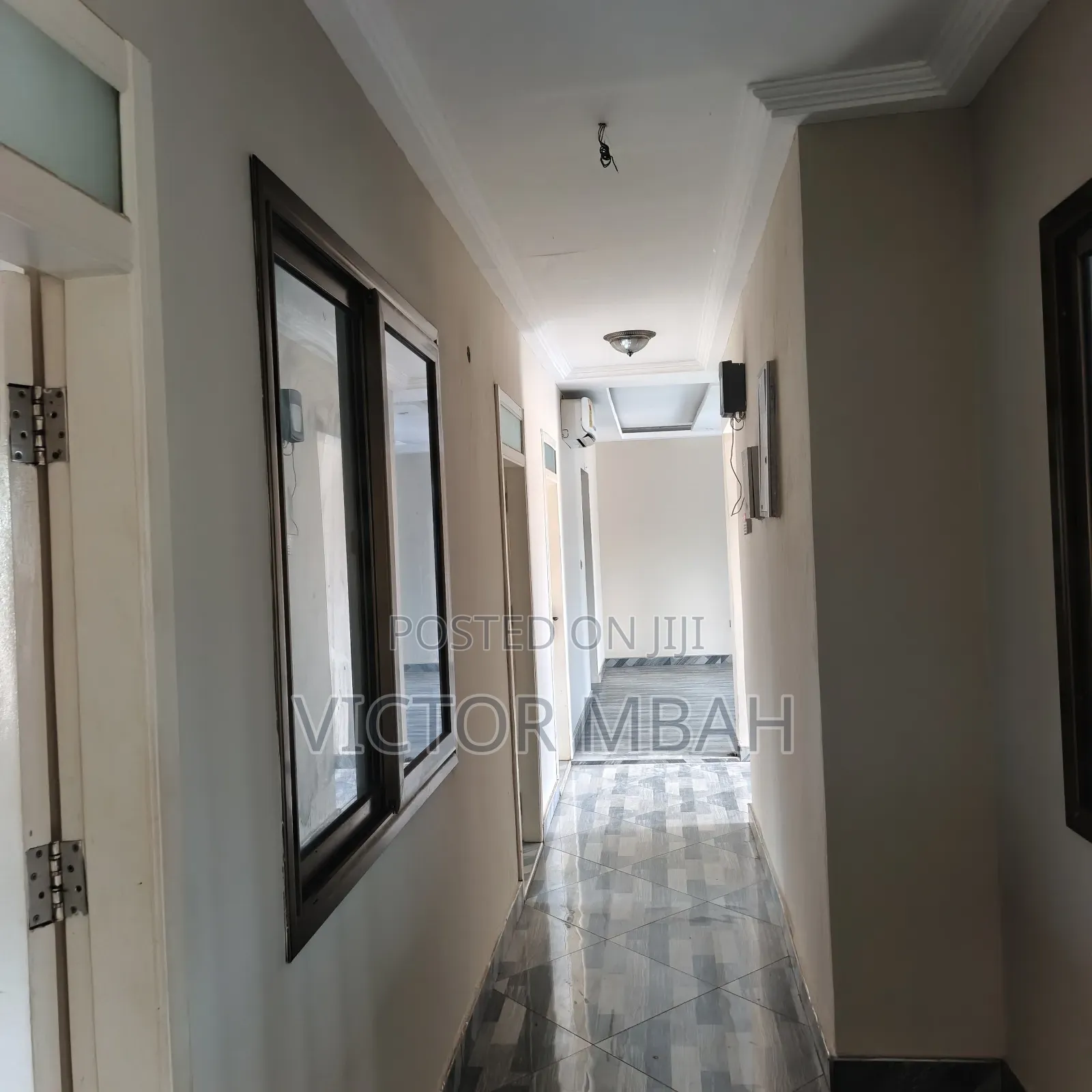 4bdrm Bungalow in Community 25 Tema for rent