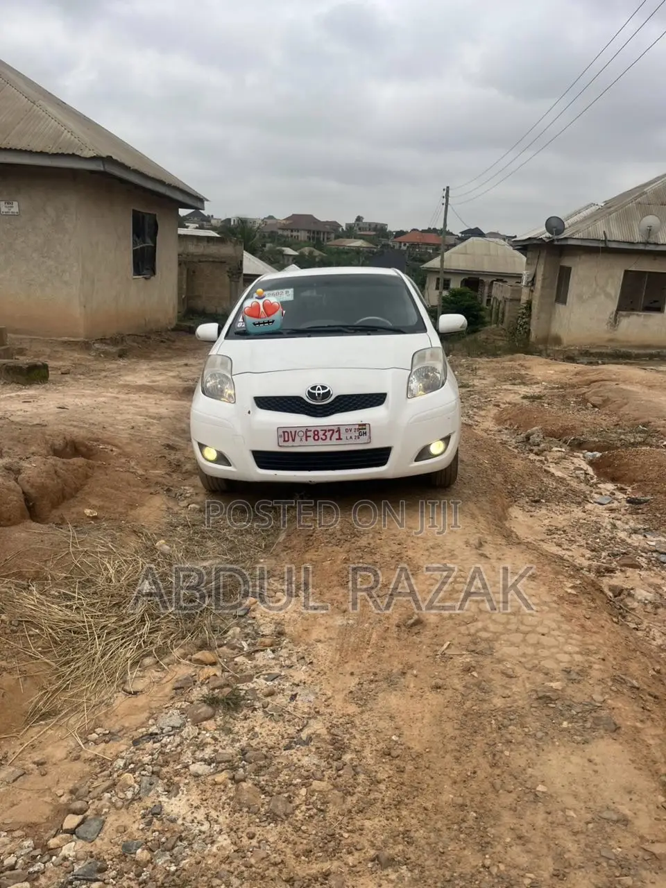 Toyota Yaris 2010 White
