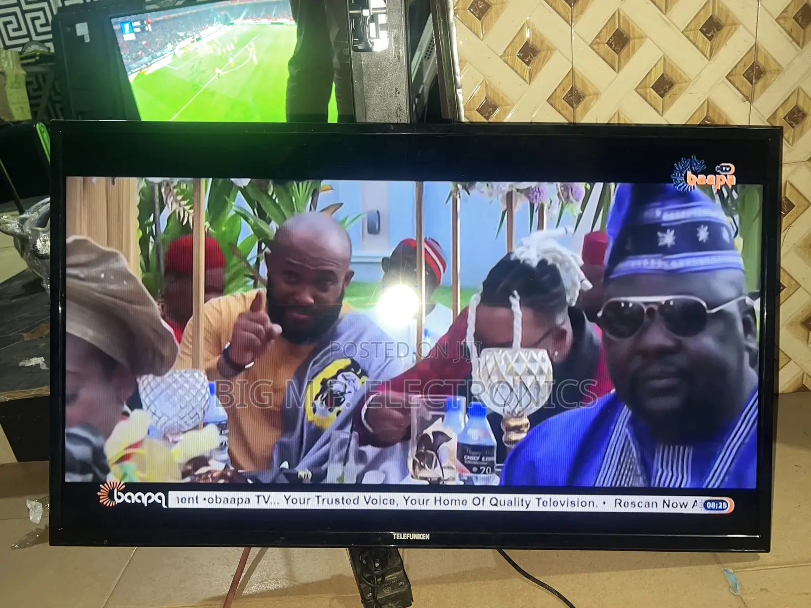 Telefunken 40 Inches Smart Digital Satellite. Full HD Display.