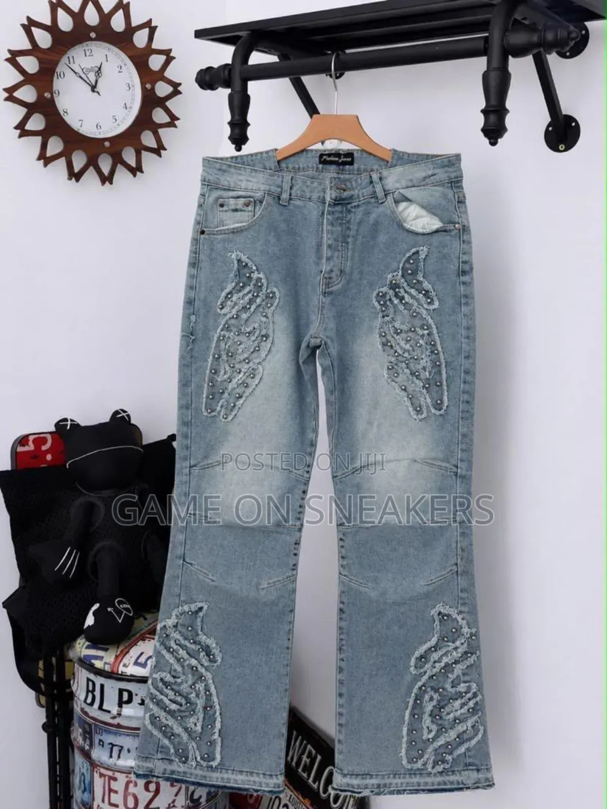 Baggy and Flare Jeans  With Side Chain