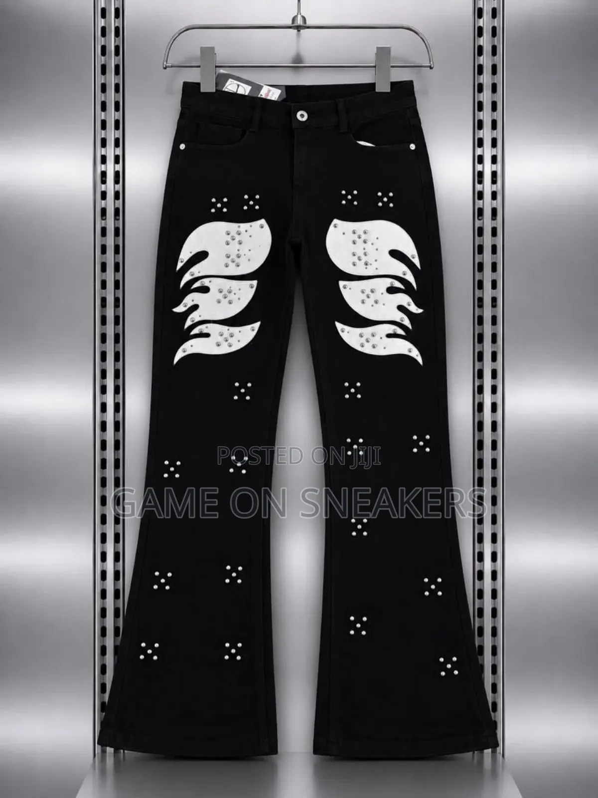 Baggy and Flare Jeans  With Side Chain